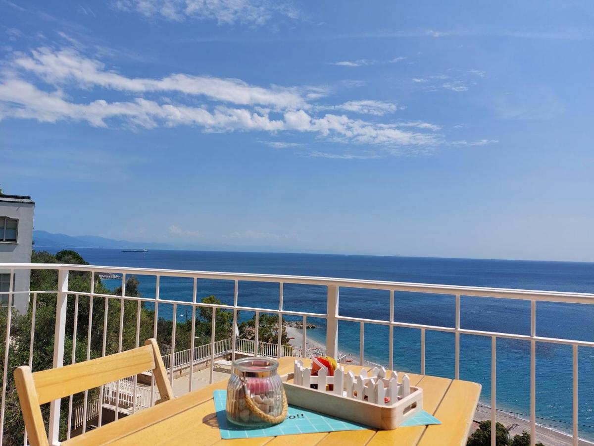 Una Finestra Sul Mare Home 1 Bergeggi Exteriér fotografie